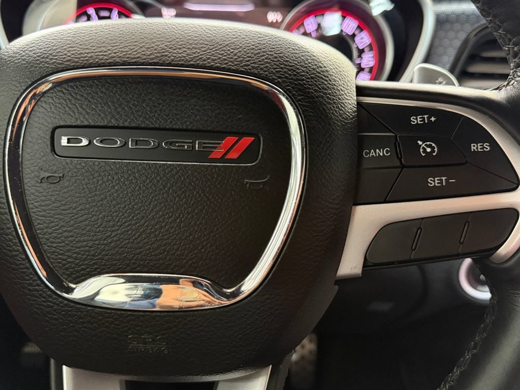 Used 2015 Dodge Challenger R/T Plus RWD image 23