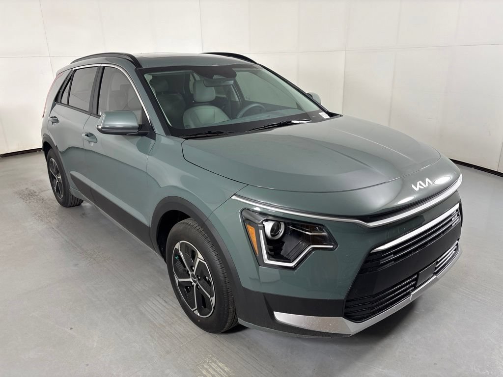 New 2026 Kia Niro EX w/ EX Premium Package FWD image 2