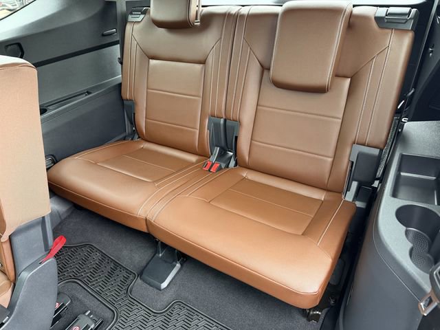Used 2023 Volkswagen Atlas SEL AWD/4WD image 25