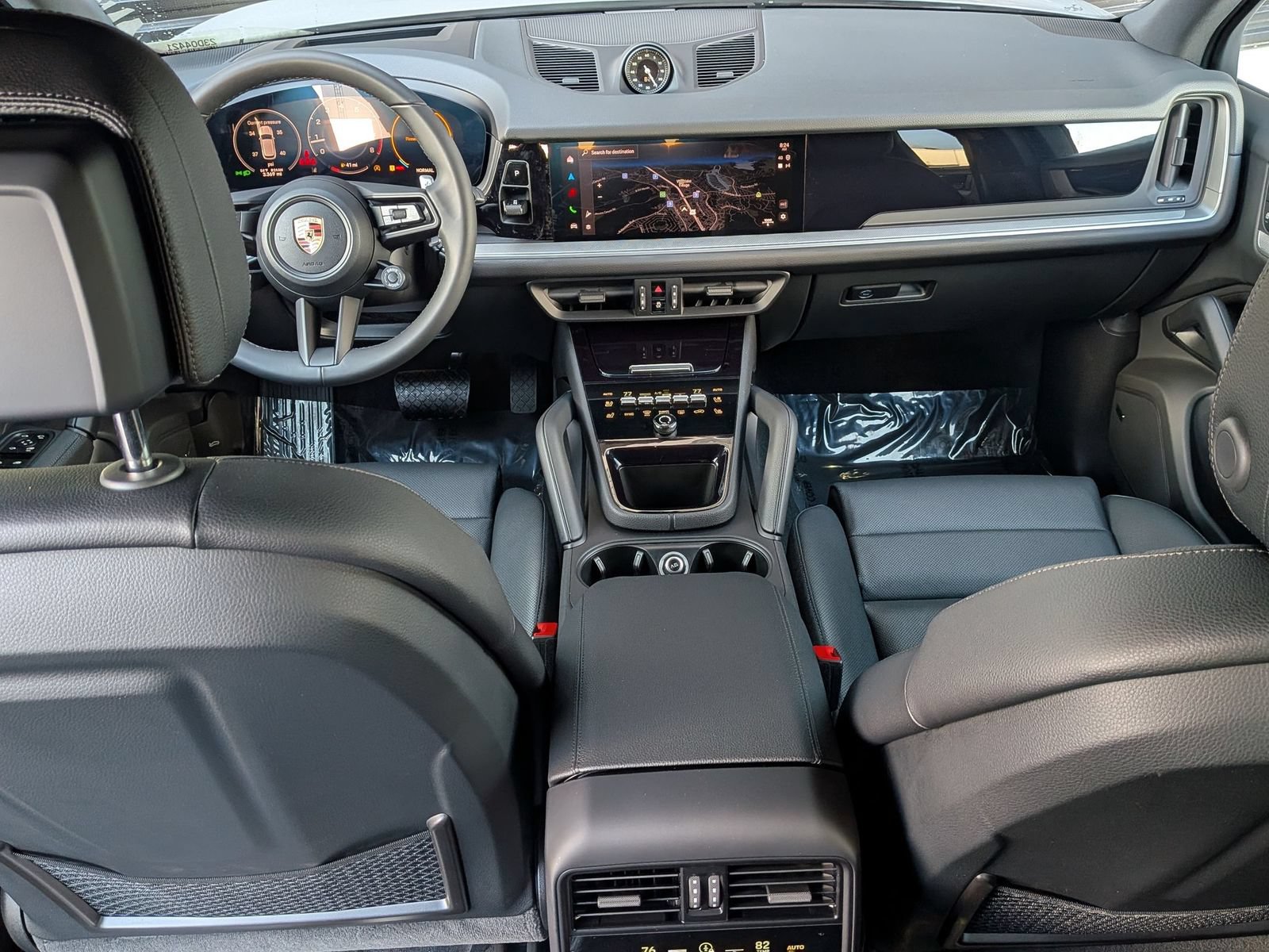 Certified 2026 Porsche Cayenne AWD/4WD image 21