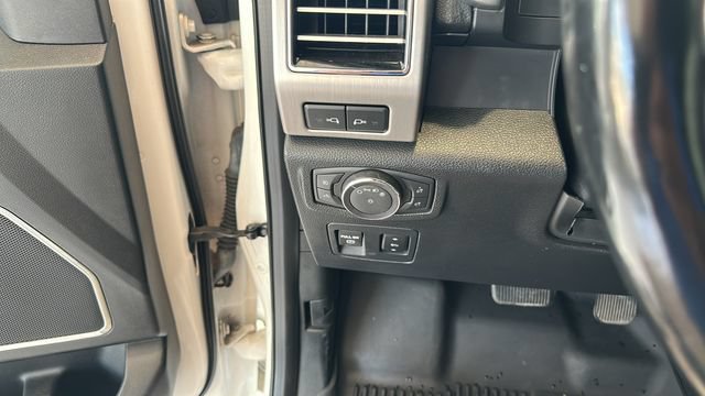 Used 2018 Ford F150 Platinum w/ Technology Package AWD/4WD image 15
