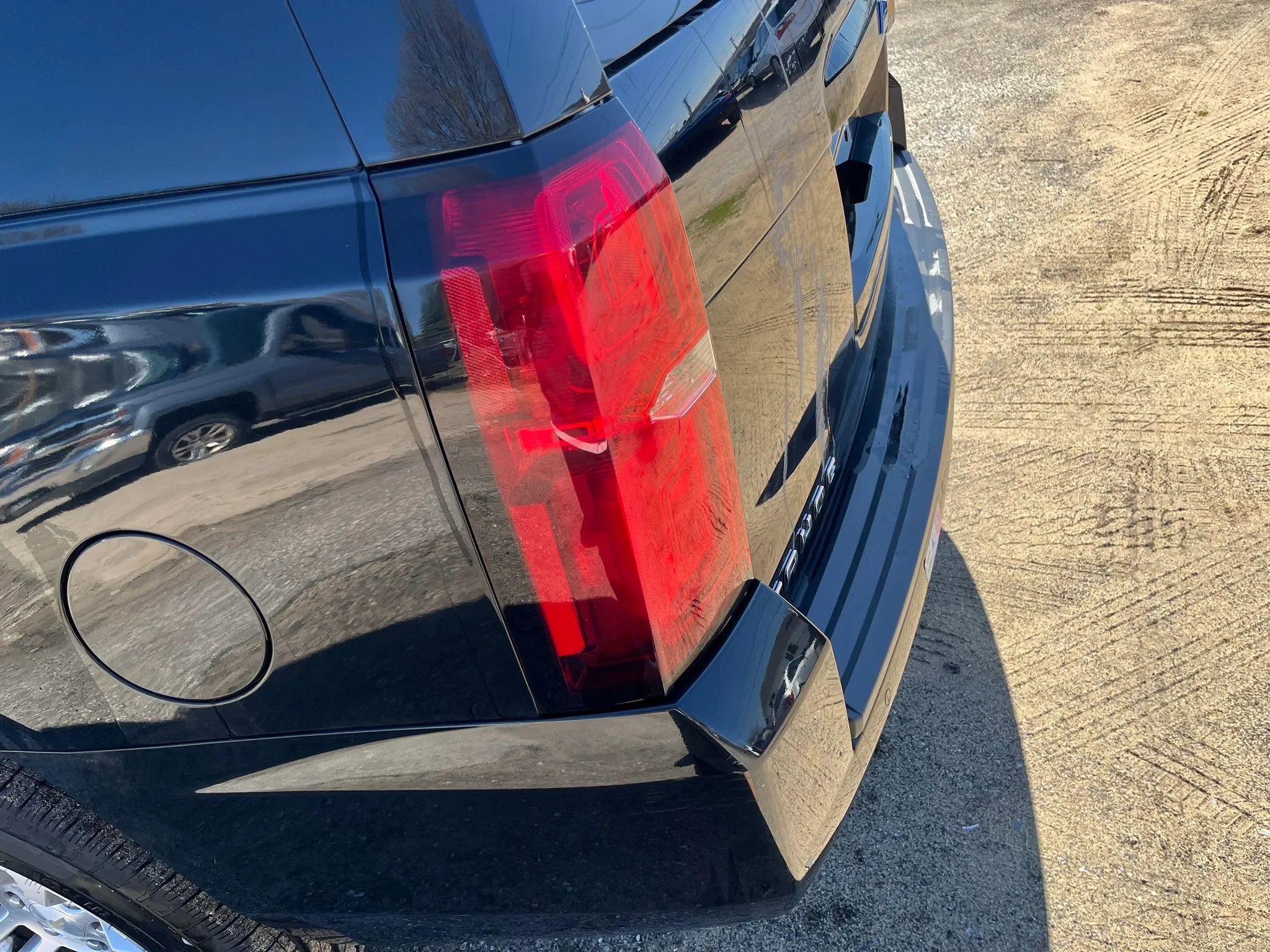 Used 2017 Chevrolet Tahoe LT image 31