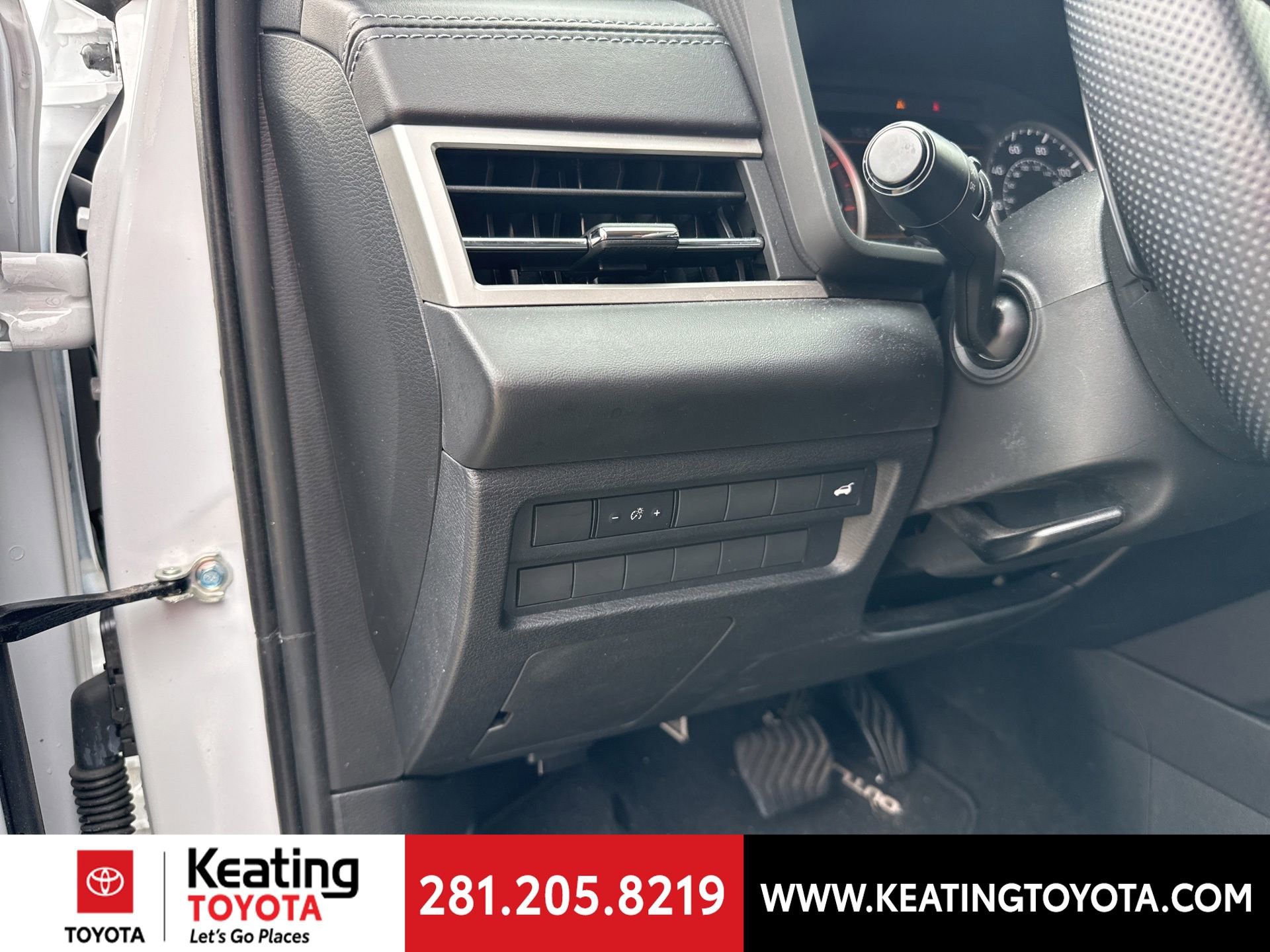 Used 2022 Mitsubishi Outlander SE FWD image 13