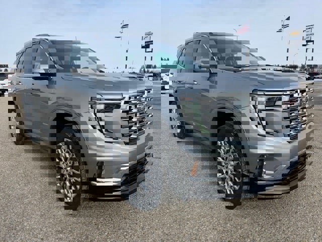 Used 2024 GMC Acadia Denali w/ LPO, Floor Liner Package