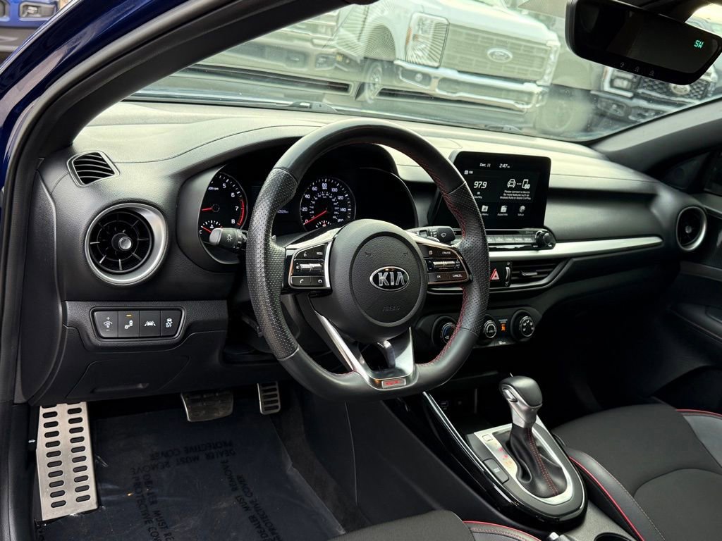 Used 2021 Kia Forte GT image 4