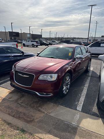 Used 2018 Chrysler 300 Limited w/ Harman/Kardon Audio Group