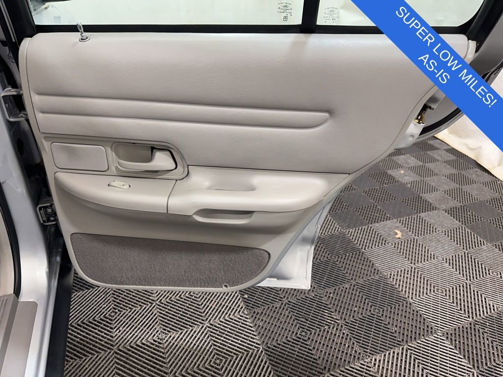 Used 1998 Ford Crown Victoria LX RWD image 12