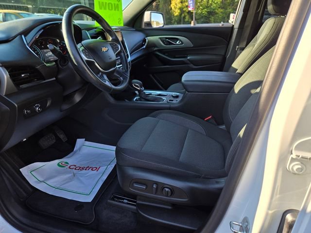 Used 2023 Chevrolet Traverse LT AWD/4WD image 10