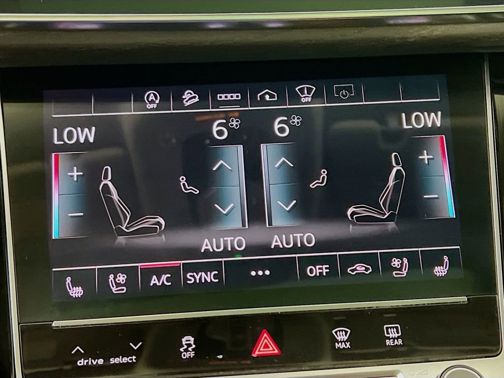 Used 2022 Audi Q8 Prestige w/ Prestige Package image 15