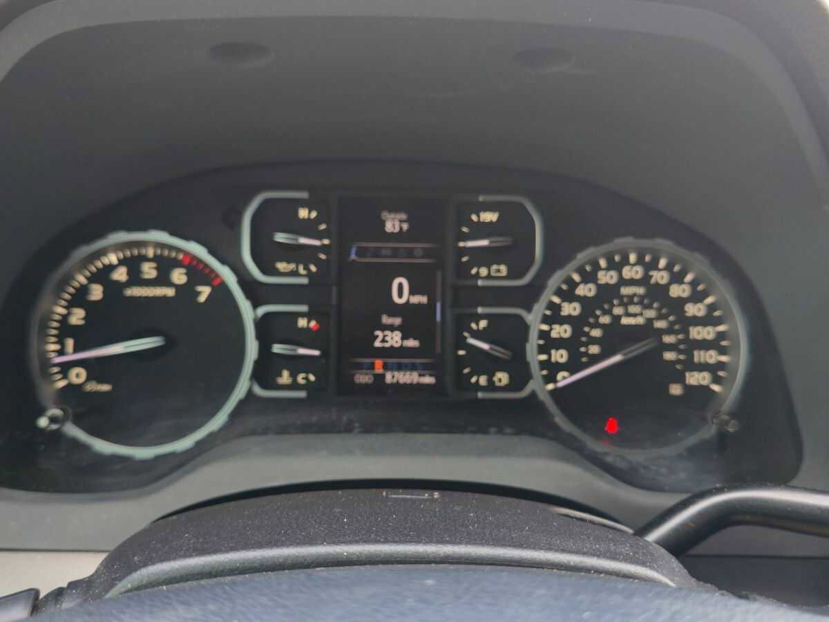 Used 2019 Toyota Tundra SR5 w/ TRD Off Road Package AWD/4WD image 11