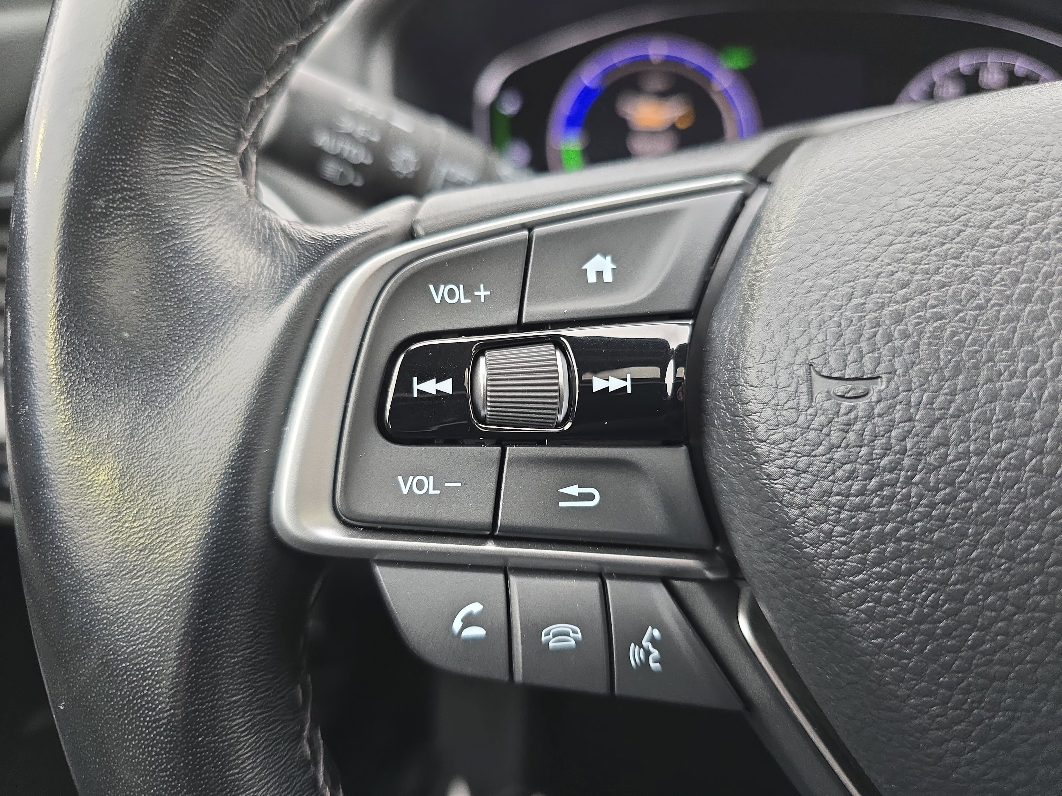 Used 2020 Honda Accord Touring image 16