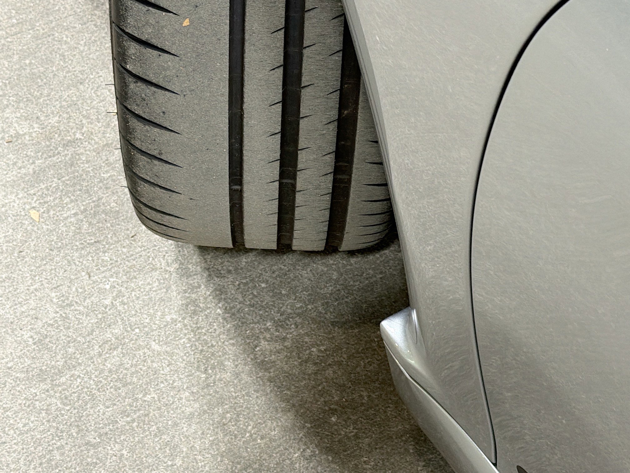 Used 2025 Porsche 718 Cayman GT4 RS w/ Chrono Package RWD image 38