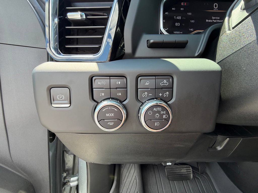 Used 2024 GMC Sierra 2500 Denali Ultimate AWD/4WD image 4