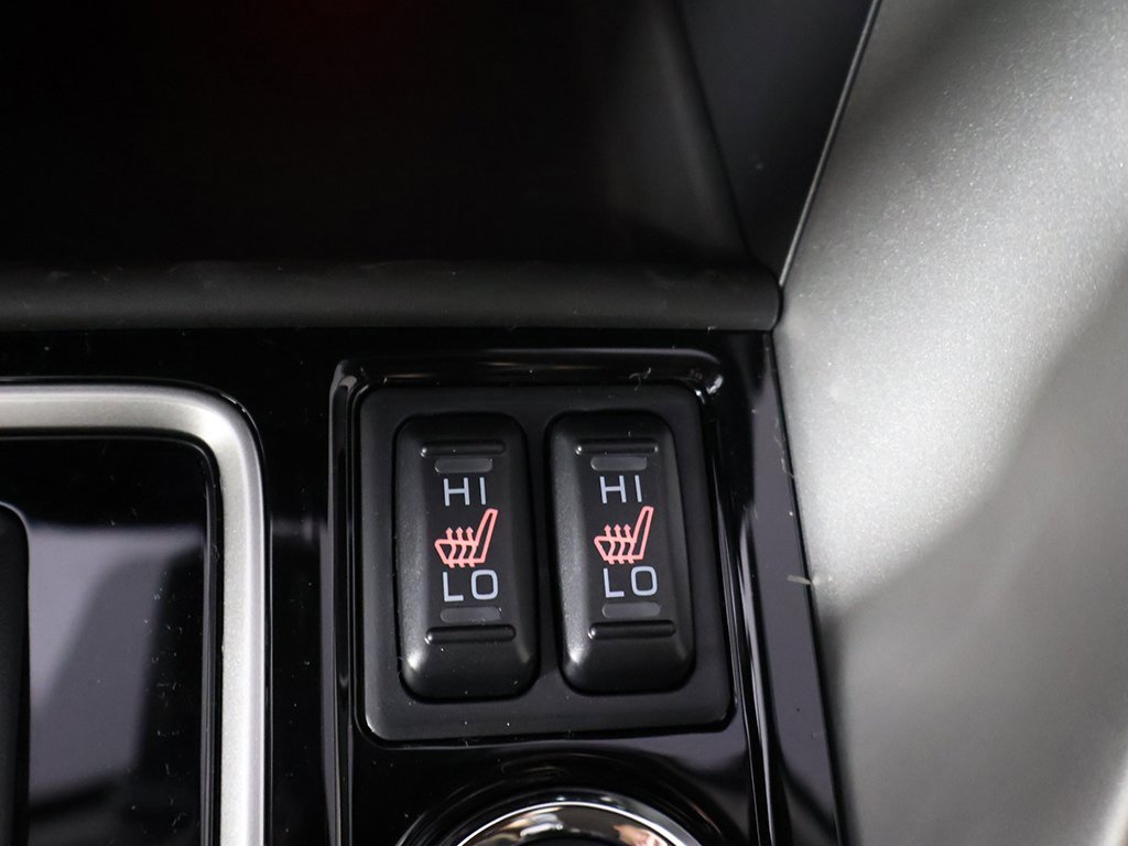 New 2025 Mitsubishi Eclipse Cross LE image 44