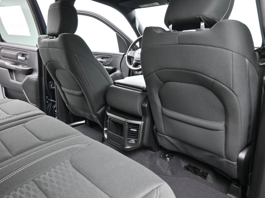 New 2026 RAM 1500 Express image 29