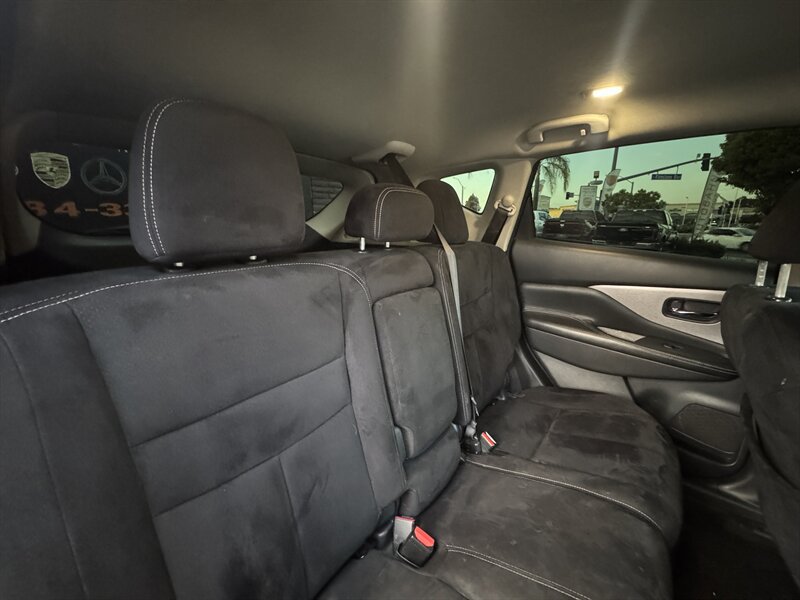 Used 2021 Nissan Murano S FWD image 40