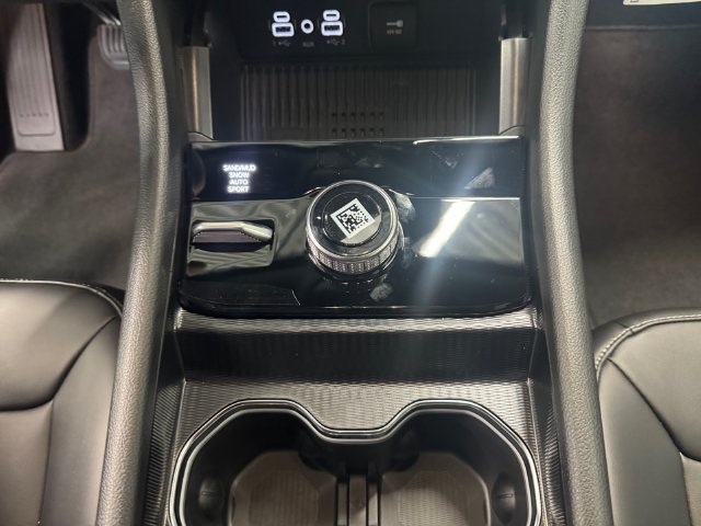 New 2027 Jeep Grand Cherokee Limited AWD/4WD image 19