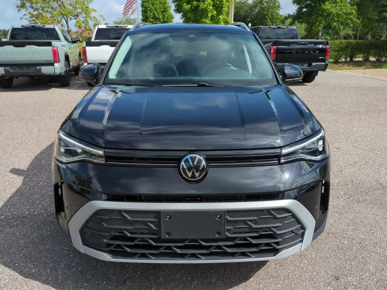 Used 2025 Volkswagen Taos SE AWD/4WD image 9