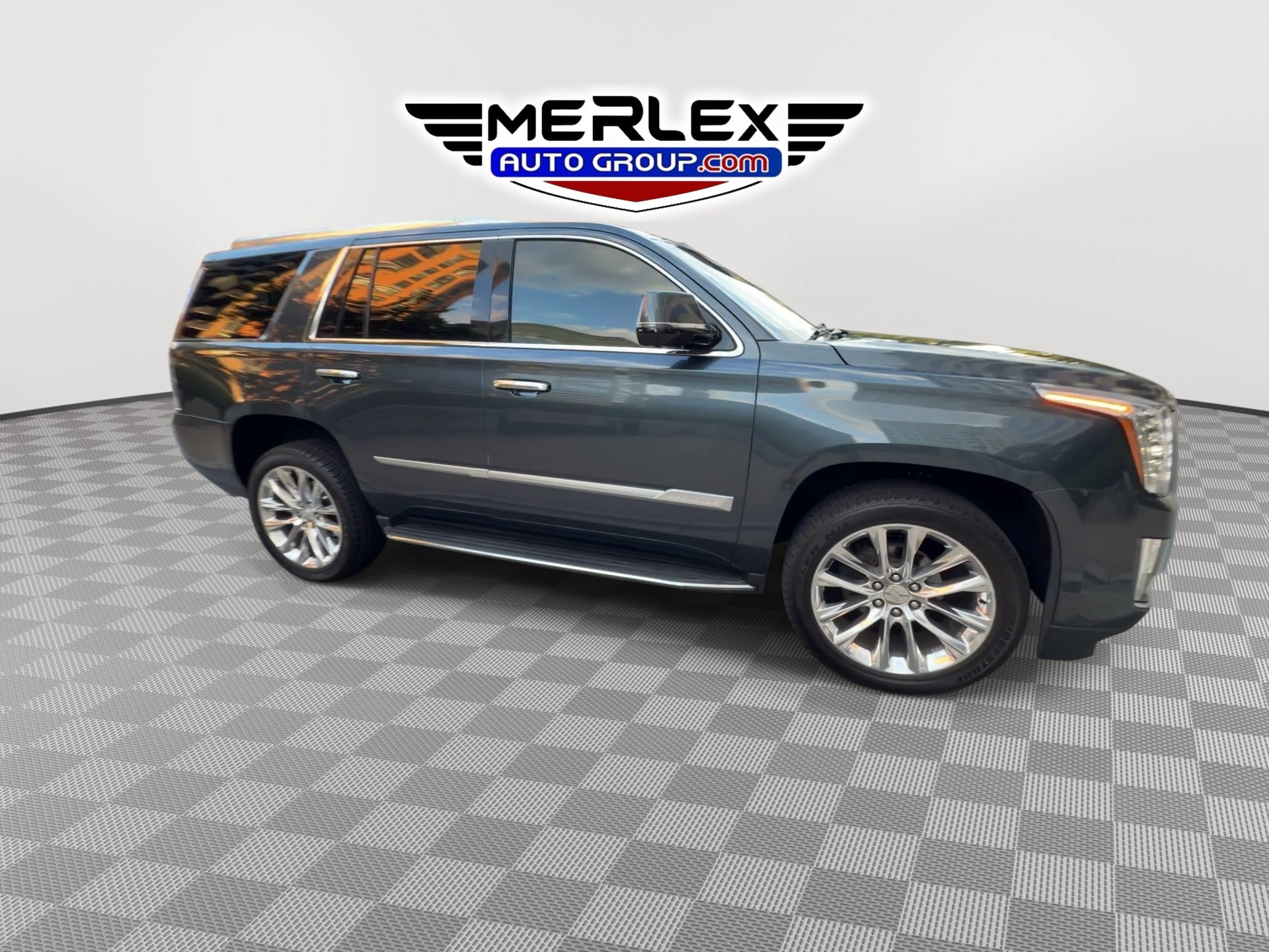 Used 2020 Cadillac Escalade Luxury AWD/4WD image 9
