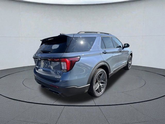 New 2026 Ford Explorer ST-Line w/ ST-Line Street Pack image 2