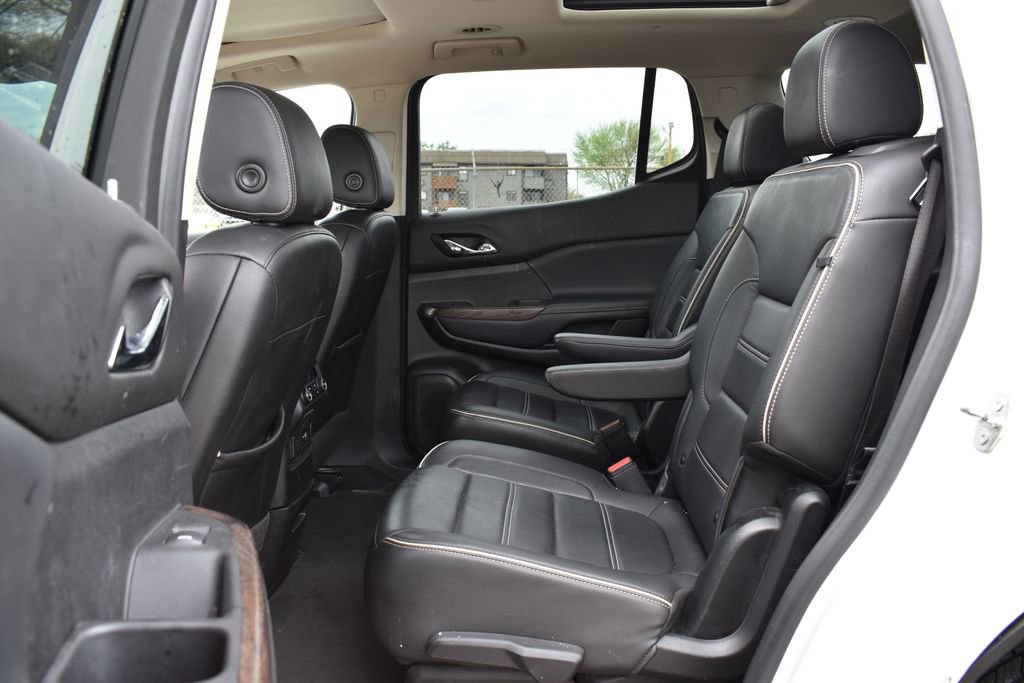 Used 2020 GMC Acadia Denali w/ Technology Package image 10