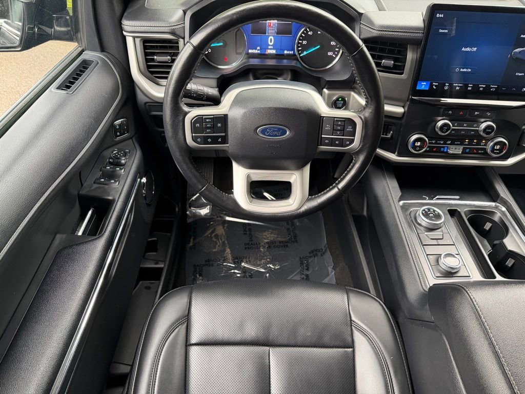 Used 2024 Ford Expedition XLT image 17