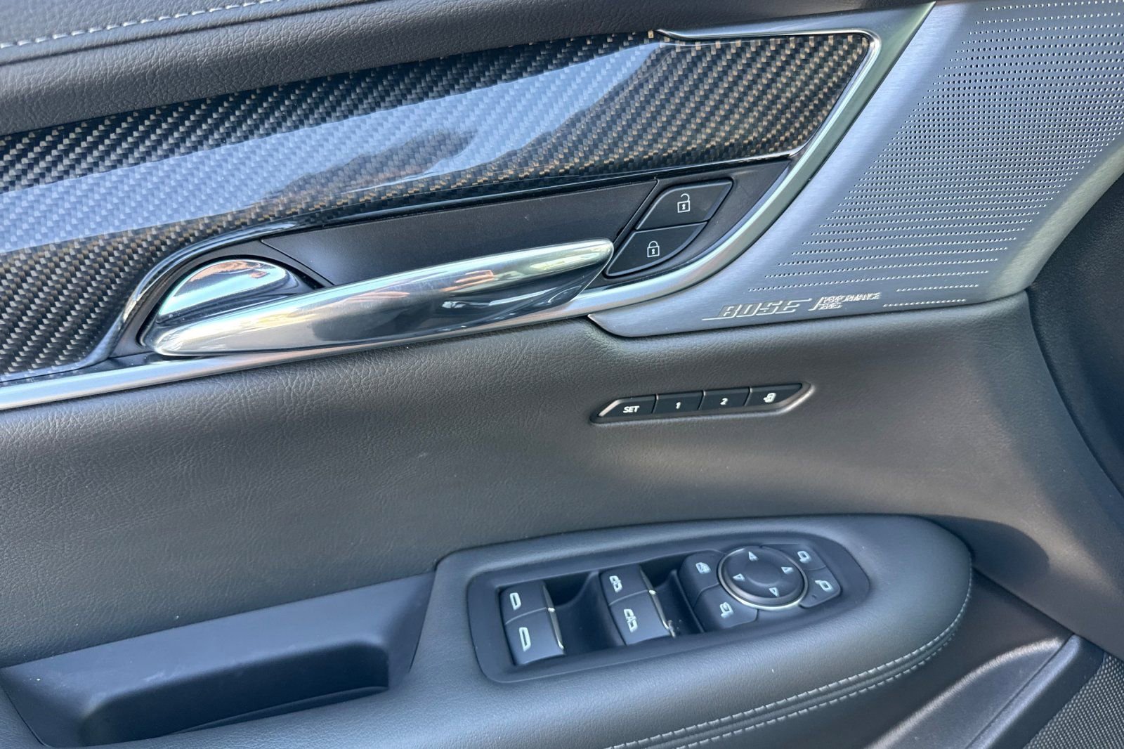 Certified 2025 Cadillac XT6 Sport w/ Technology Package image 10