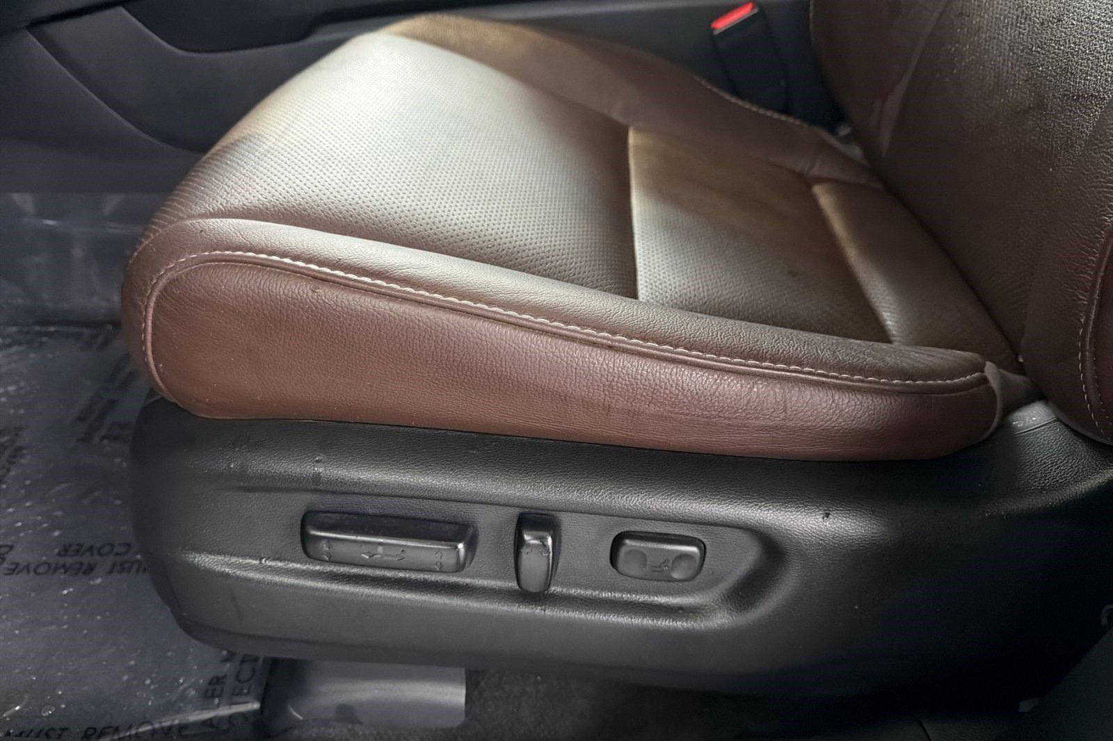 Certified 2025 Honda Passport EX-L image 14