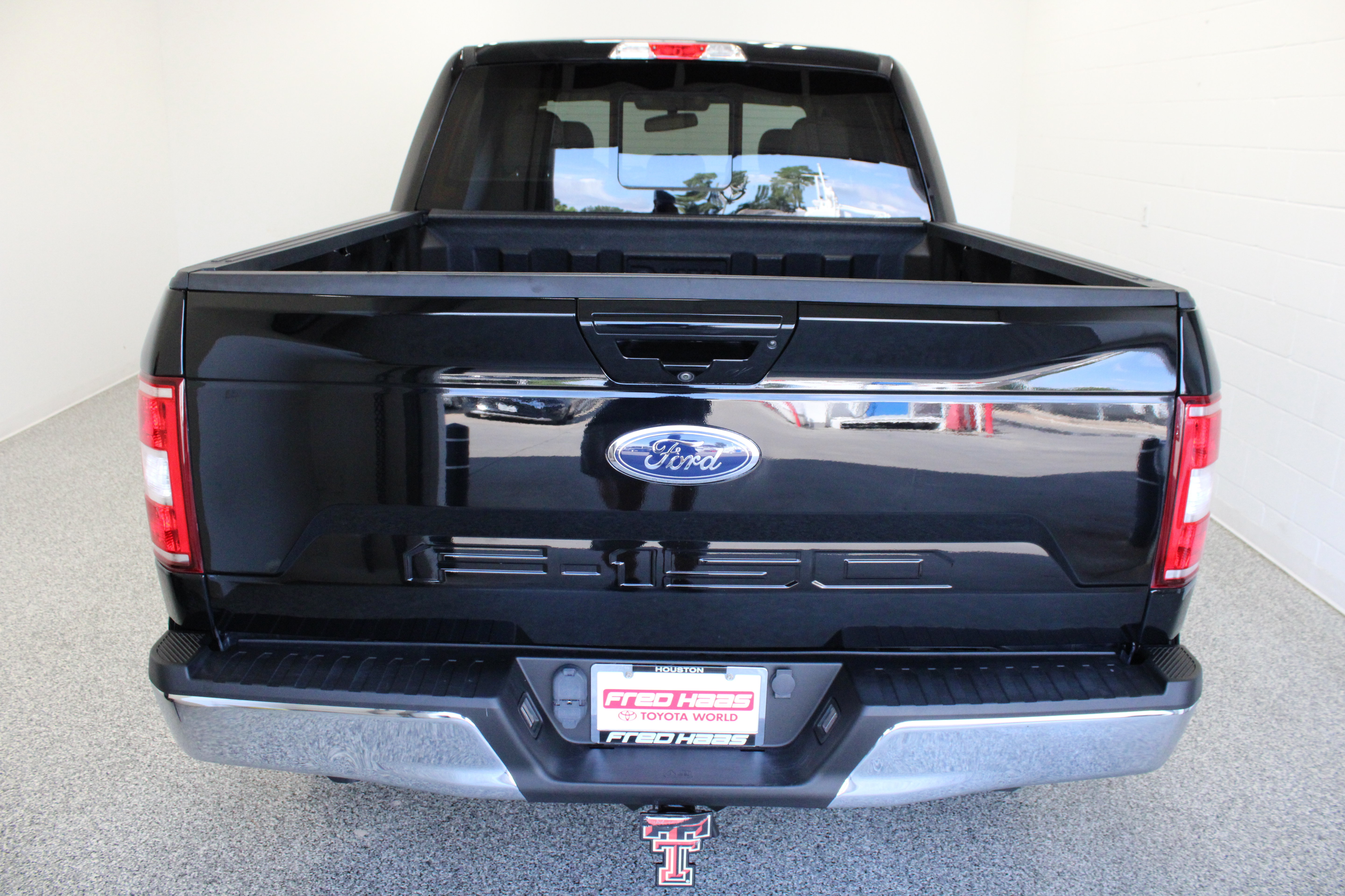 Used 2018 Ford F150 Lariat AWD/4WD image 8