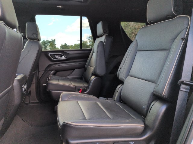 Used 2023 GMC Yukon SLT AWD/4WD image 26