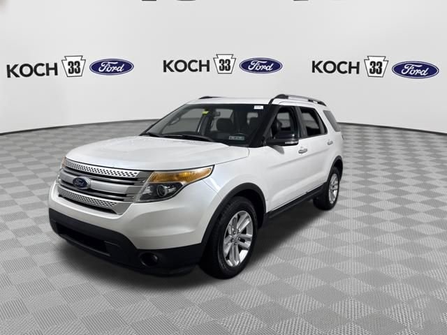 Used 2013 Ford Explorer XLT image 3