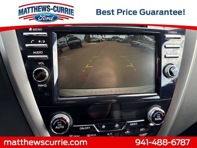 Used 2024 Nissan Murano SV w/ SV Midnight Edition Package FWD image 17