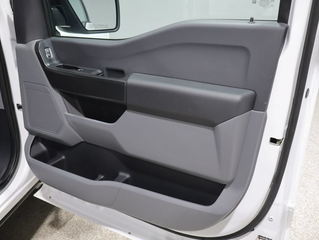 Used 2023 Ford F150 Lightning Pro AWD/4WD image 22