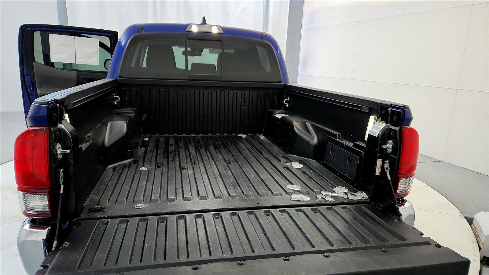 Certified 2023 Toyota Tacoma SR5 image 20