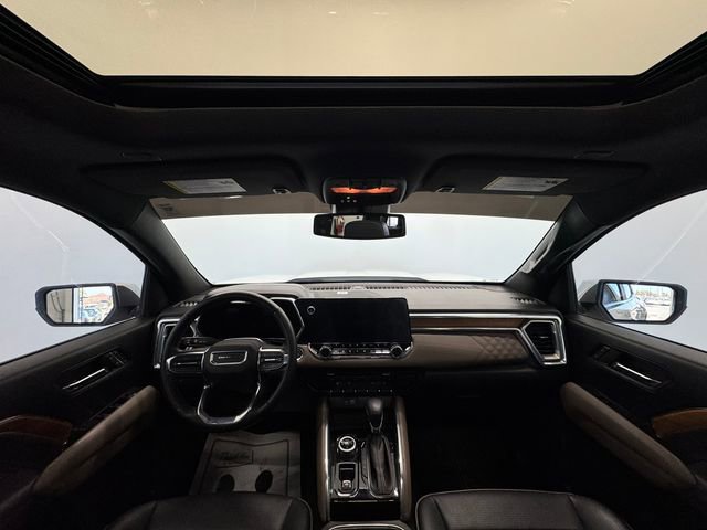 Used 2023 GMC Canyon Denali image 20