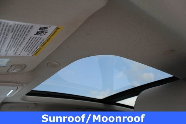 Used 2020 Lincoln Corsair Reserve w/ Elements Package image 5