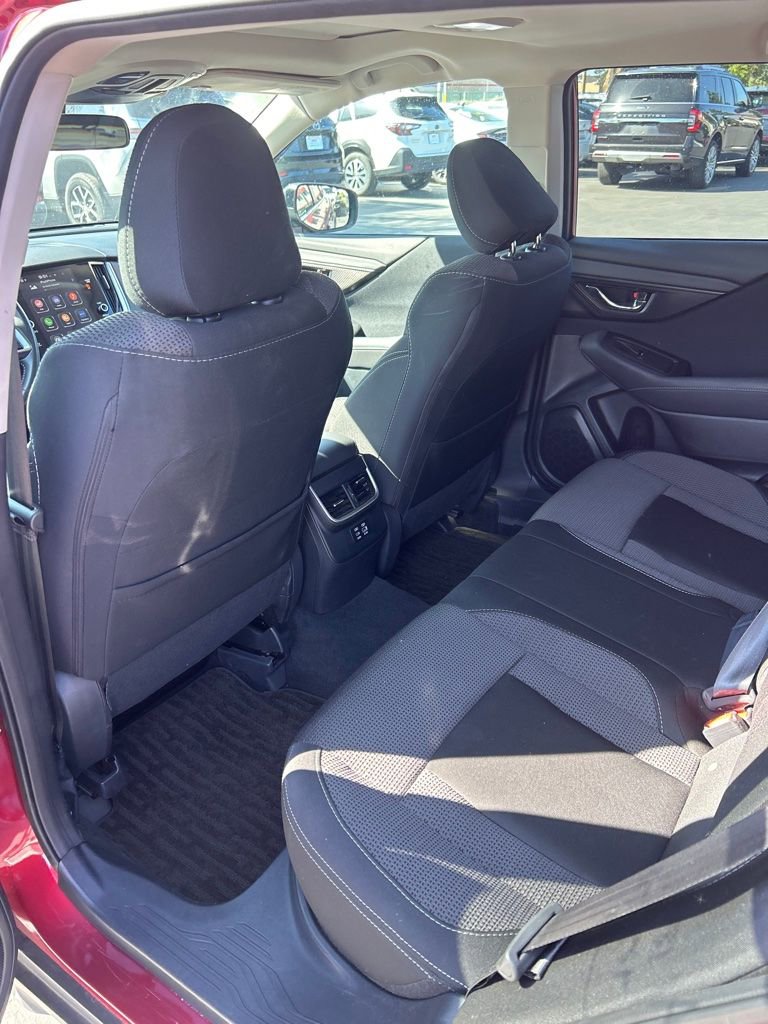 Used 2025 Subaru Outback Premium image 11
