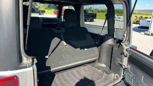 Used 2016 Jeep Wrangler Sport AWD/4WD image 12