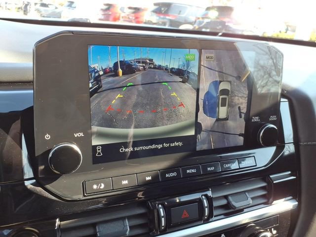 Certified 2025 Nissan Pathfinder SL image 23