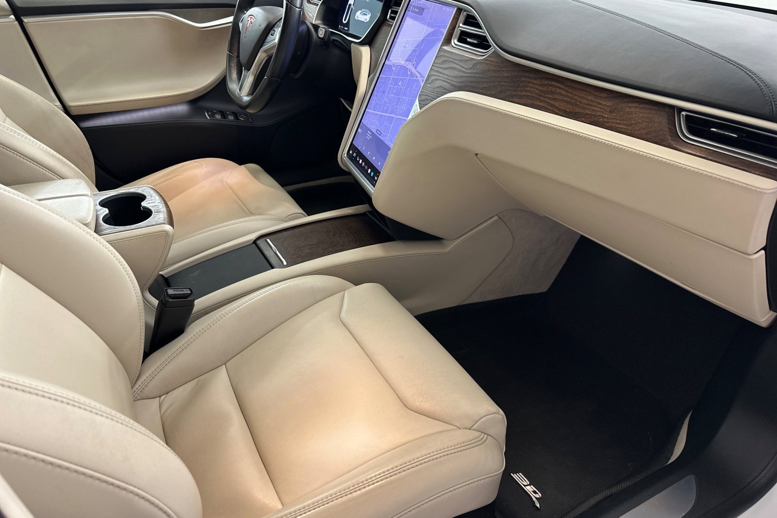 Used 2017 Tesla Model S 75D AWD/4WD image 29
