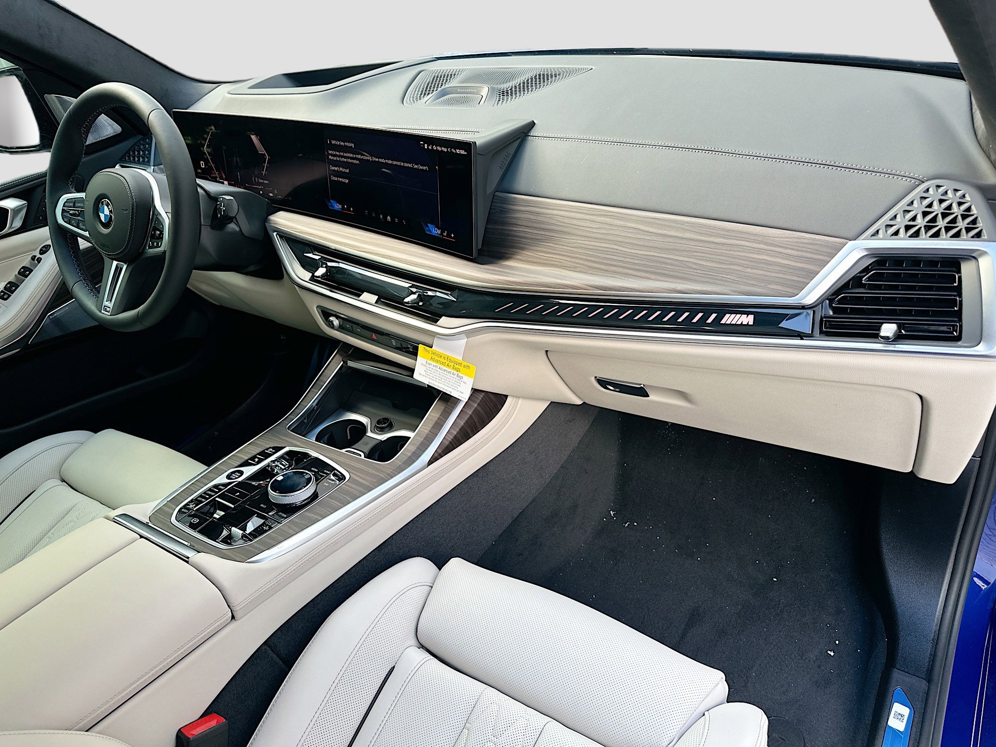 New 2026 BMW X7 M60i image 25