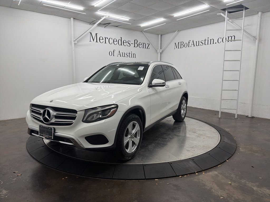 Certified 2018 Mercedes-Benz GLC 300 4MATIC image 3