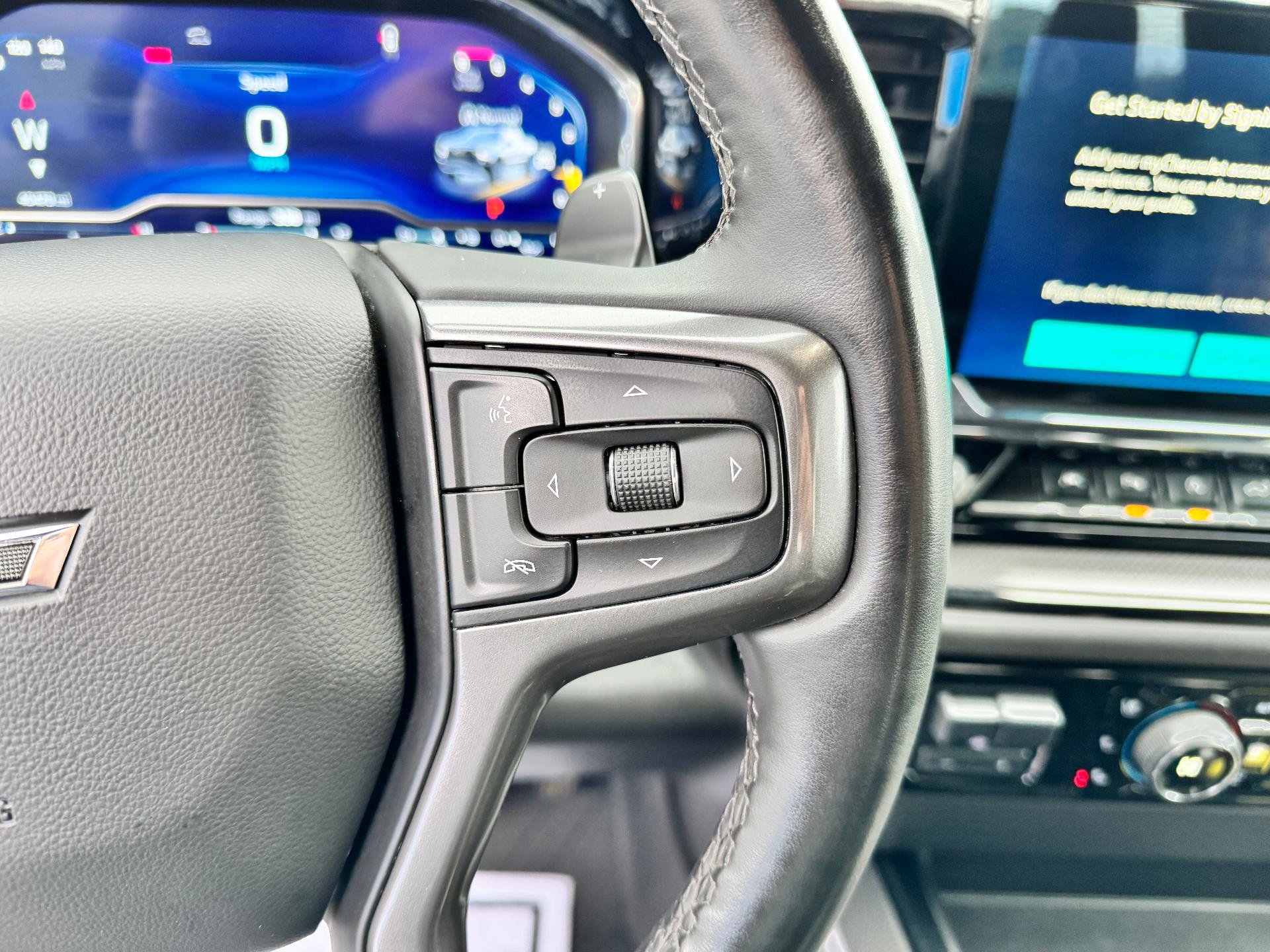 Used 2024 Chevrolet Silverado 1500 ZR2 w/ Technology Package image 23