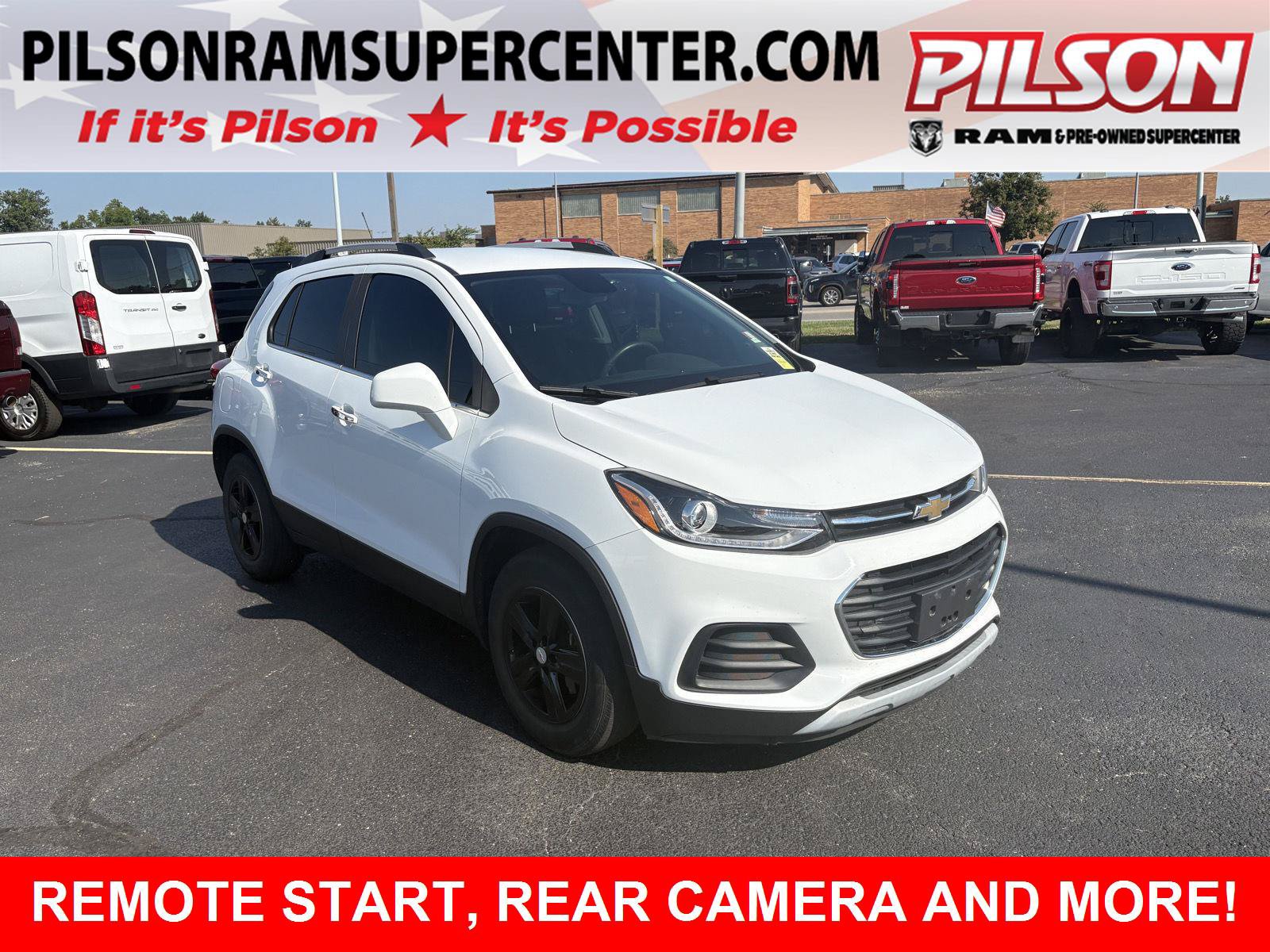 Used 2017 Chevrolet Trax LT w/ LT Convenience Package FWD image 1