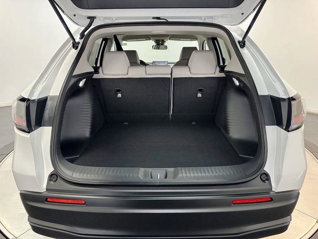 New 2026 Honda HR-V LX image 23