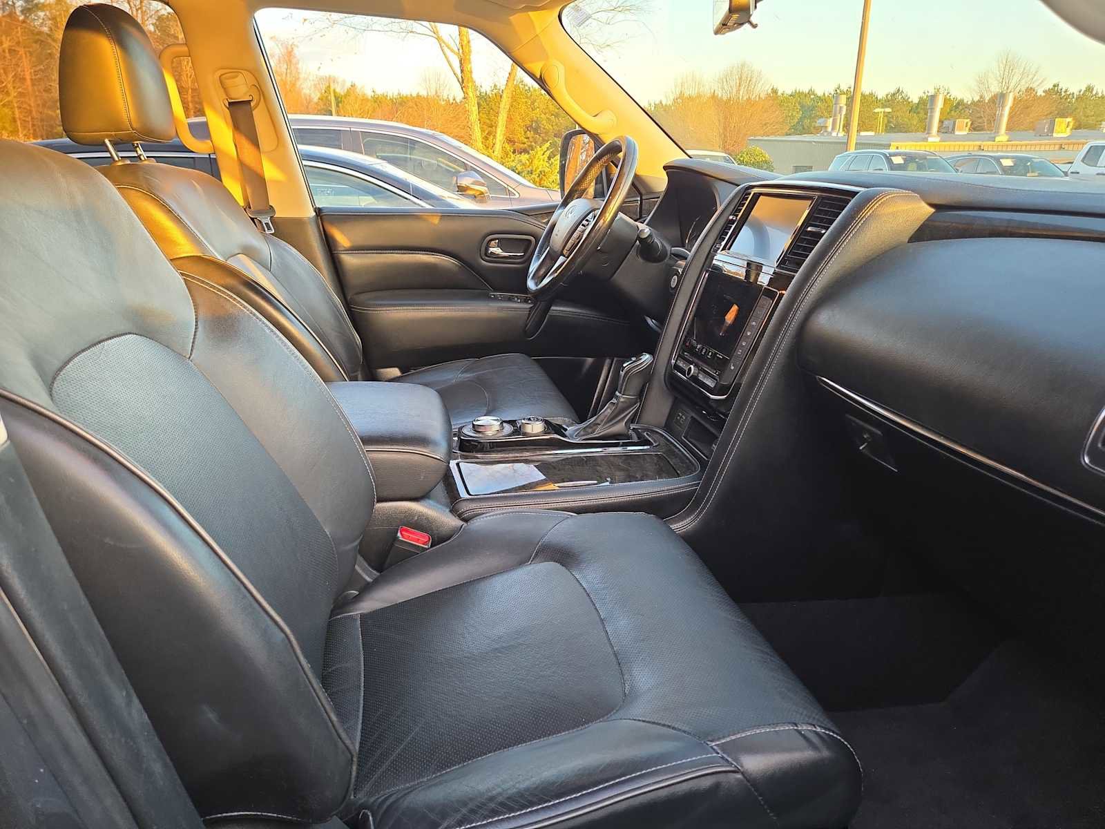 Used 2020 INFINITI QX80 Luxe w/ Proassist Package image 6