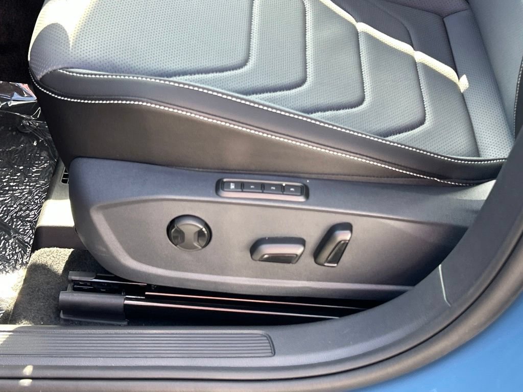 New 2026 Volkswagen Jetta SEL FWD image 16