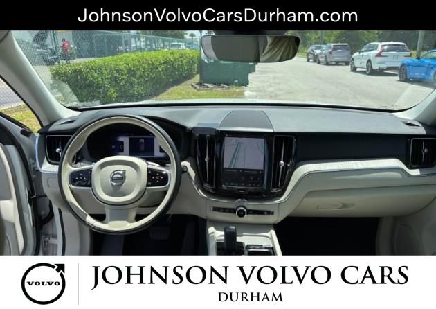 Used 2023 Volvo XC60 B5 Plus w/ Climate Package AWD/4WD image 8