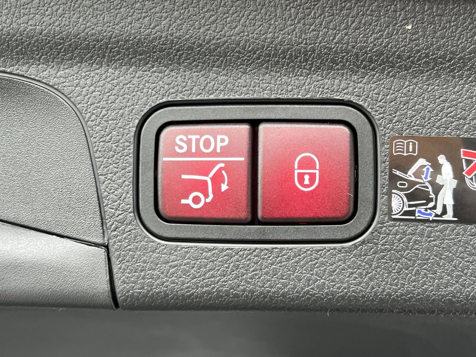 New 2026 Mercedes-Benz GLE 350 4MATIC image 25