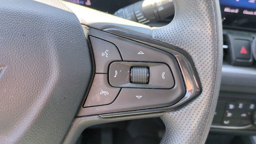 Used 2025 Chevrolet TrailBlazer LS w/ LS Convenience Package image 20